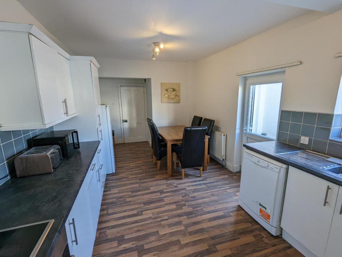 5 Bed Terraced Family Home Bristol + Parking Exterior foto